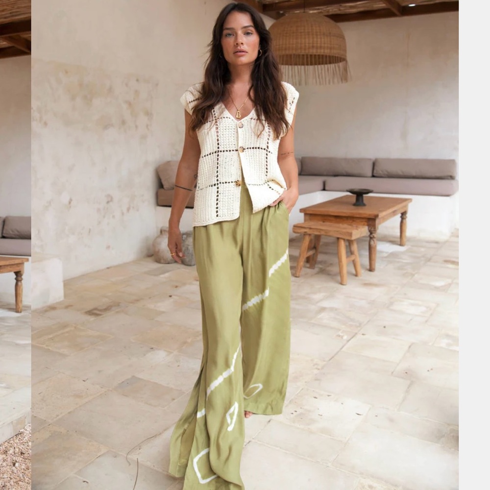 The Golden Sands Tie Dye Viscose Pant green